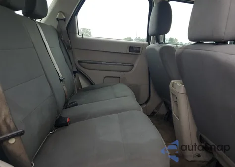 2011 Ford Escape Xls from USA, damaged, VIN 1FMCU0C79BKC21609